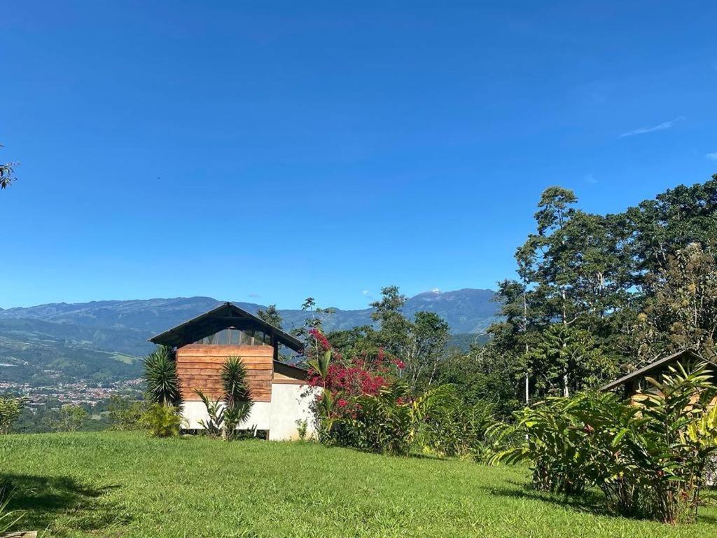 Hacienda Monteclaro Hotel Turrialba Exterior foto