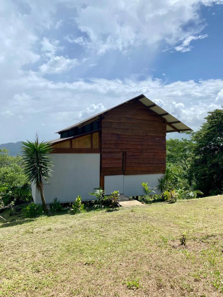 Hacienda Monteclaro Hotel Turrialba Exterior foto